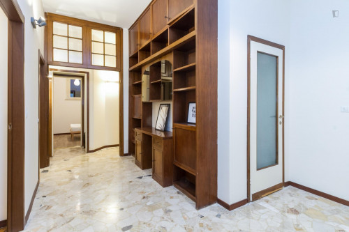 Wonderful single bedroom close to MM Missori - Gallery - 8