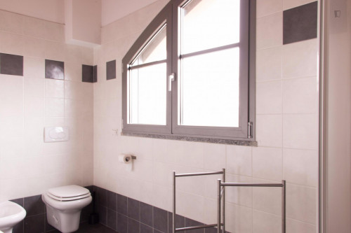 Stunning studio near the Candiani campus of Politecnico di Milano - Gallery - 9