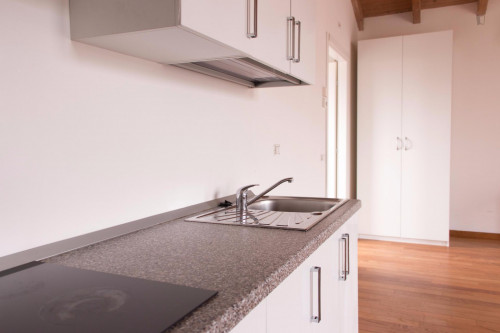 Stunning studio near the Candiani campus of Politecnico di Milano - Gallery - 13
