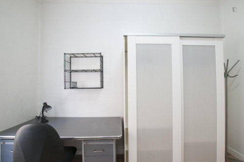 Comfy single bedroom, in student residence in Lista