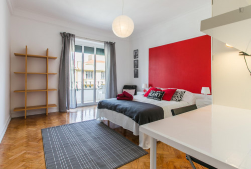  LX4E Q2 - High-Quality Double Bedroom Right Next To Universidade Nova De Lisboa  -  LX4E Q2 - High-quality double bedroom right next to Universidade Nova de Lisboa  - Gallery -  1