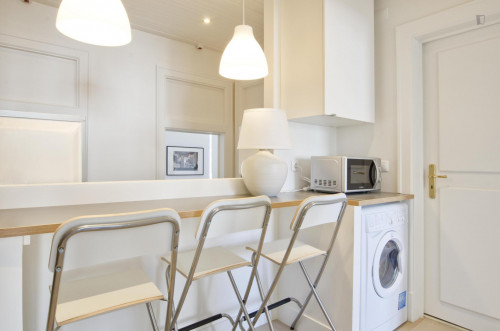 Simple single bedroom in stylish Chiado - Gallery - 6