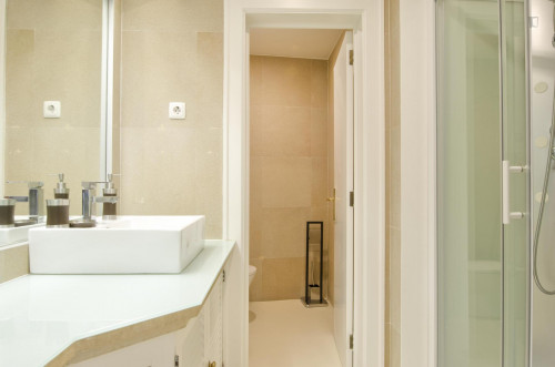 Fresh twin bedroom in stylish Chiado