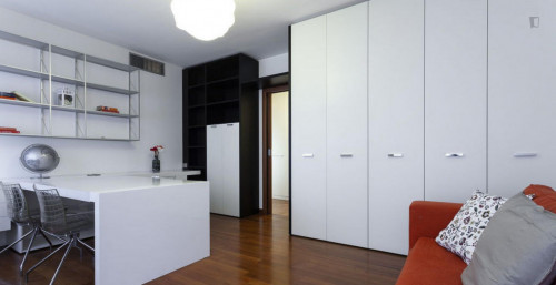 Very cool 2-bedroom apartment in Bicocca - Gallery - 6