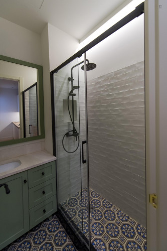 1-Bedroom apartment near Antón Martín metro station