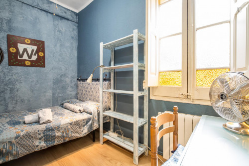 DOUBLE BEDROOM. GLORIES PARK. PERFECT TO WORK, STUDING. NOMADS OR HOLSIDAYS - 1