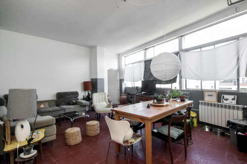 Cool double bedroom close to university and sea - Gallery - 6