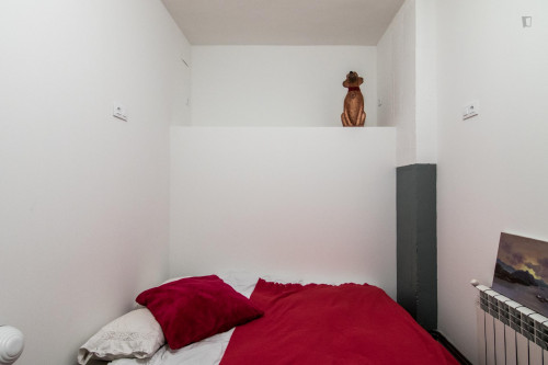 Cool double bedroom close to university and sea