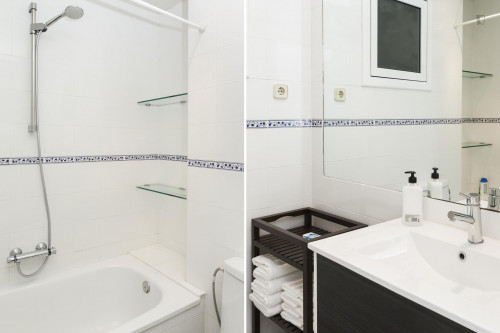 BCN City Center 4BR and 2 BathR - Gallery - 25
