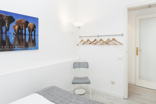 BCN City Center 4BR and 2 BathR - Gallery - 14