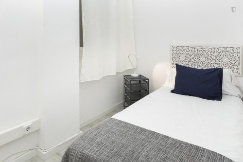 BCN City Center 4BR and 2 BathR - Gallery - 18