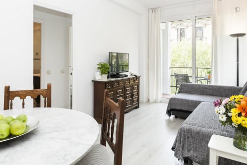 BCN City Center 4BR And 2 BathR, Teleworking - 1