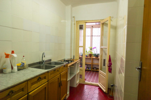 Sunny twin bedroom in a flat, in El Viso  - Gallery -  5