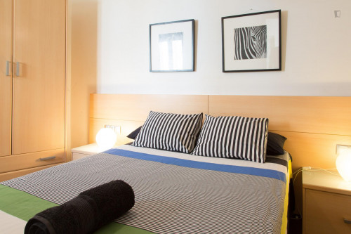 Tasteful double ensuite bedroom in El Barri Gótic  - Gallery -  4