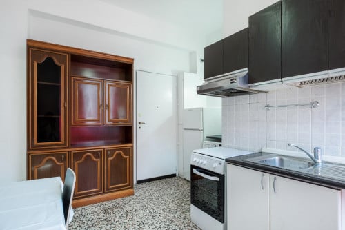 Single bed in shared bedroom near Sesto Marelli metro station - Gallery - 9