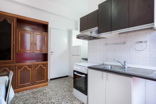 Single bed in shared bedroom near Sesto Marelli metro station - Gallery - 10
