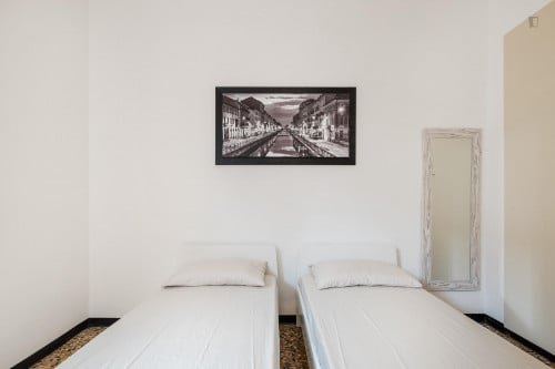 Single bed in shared bedroom near Sesto Marelli metro station - Gallery - 5