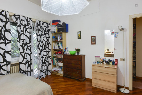  Very Nice Double Bedroom Near Magliana Train Station  -  Very nice double bedroom near Magliana train station  - Gallery -  1