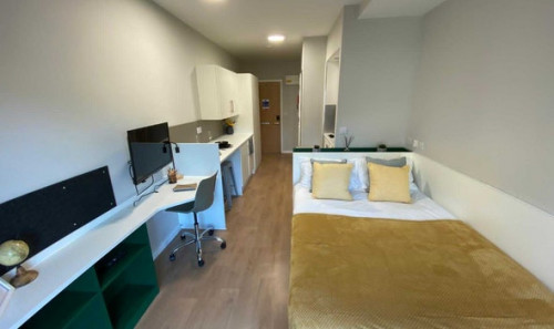  Studio Silver  -  The Depot Roost  - Gallery -  1