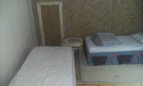Twin Bedroom In A 3-Bedroom House, In Lichtenberg - 2