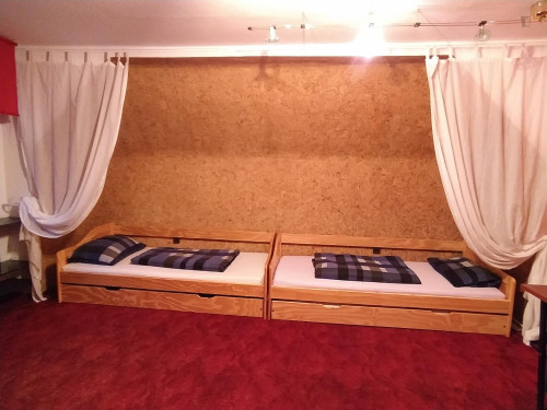 Warm and cosy twin bedroom near the Karlshorst train station - Gallery - 12