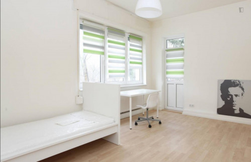 Spacious and bright room in 2-bedroom apartment in Neukölln - Gallery - 17