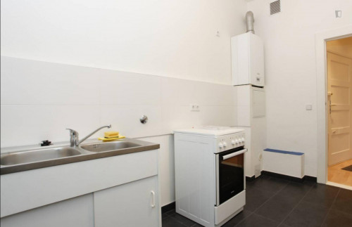 Spacious and bright room in 2-bedroom apartment in Neukölln - Gallery - 14
