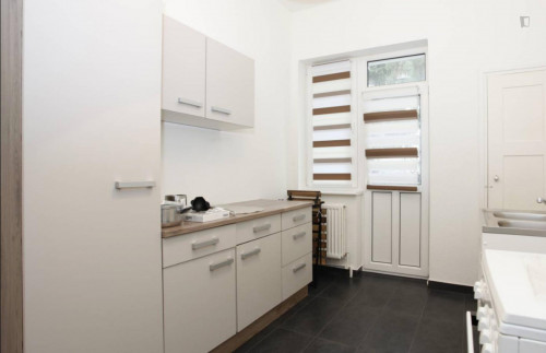Spacious and bright room in 2-bedroom apartment in Neukölln - Gallery - 9