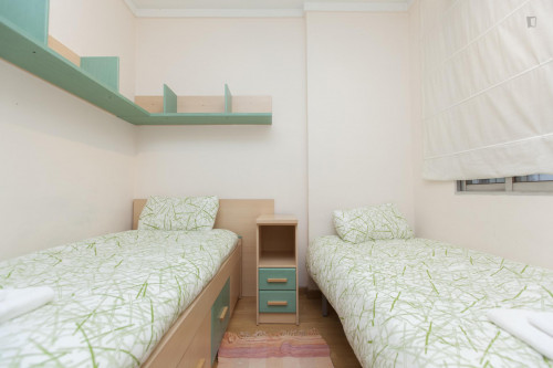 Attractive 4-bedroom apartment in historic La Sagrada Família