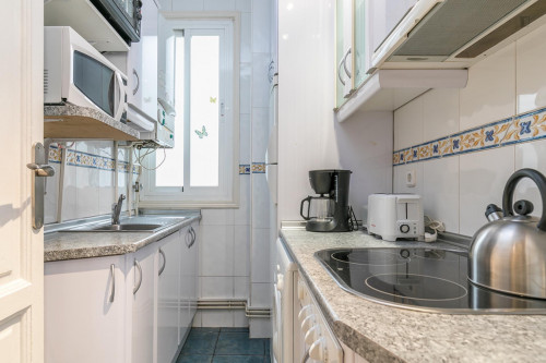 2-Bedroom apartment near Alonso Cano metro station