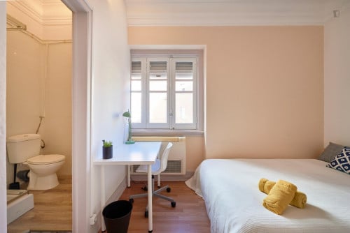 Amazing ensuite bedroom in Marquês de Pombal - Gallery - 30