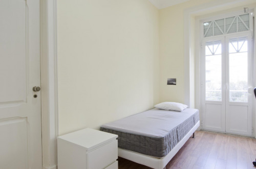 Pleasant single bedroom close to Instituto Superior Técnico  - Gallery -  2