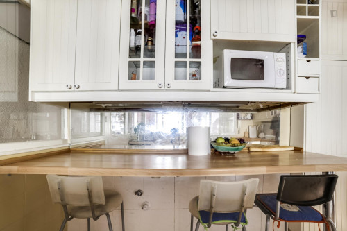 Homely single ensuite bedroom in vibrant Lavapiés