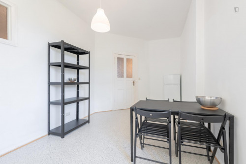 Large single bedroom in Oberschoeneweide - Gallery - 8