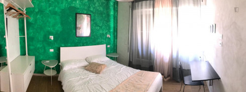 Double bedroom in a 3-bedroom apartment near Cipro metro station - Gallery - 12