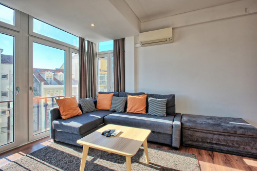 Cozy 1-bedroom apartment near Instituto Superior Técnico - Gallery - 17