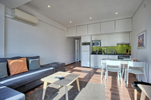 Cozy 1-bedroom apartment near Instituto Superior Técnico - Gallery - 20