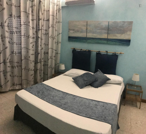 Double ensuite bedroom in a 2-bedroom apartment near Cipro metro station - Gallery - 12