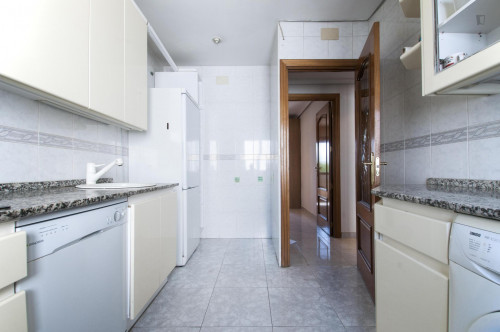 Double Bedroom next to large park in Carabanchel - Gallery - 7