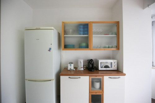 Wonderful single bedroom, in a 6-bedroom apartment in Olaias - Gallery - 42