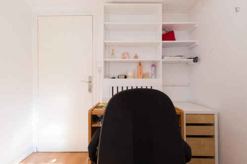  Single Bedroom In 4-Bedroom House  -  Single bedroom in 4-bedroom house  - Gallery -  2