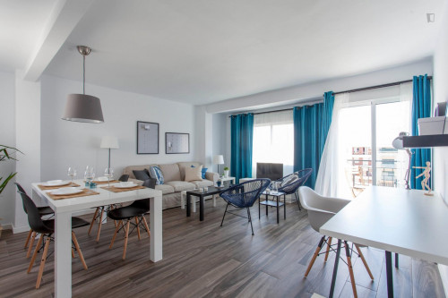 Enjoyable 2-bedroom apartment in Torrefiel - Gallery - 18