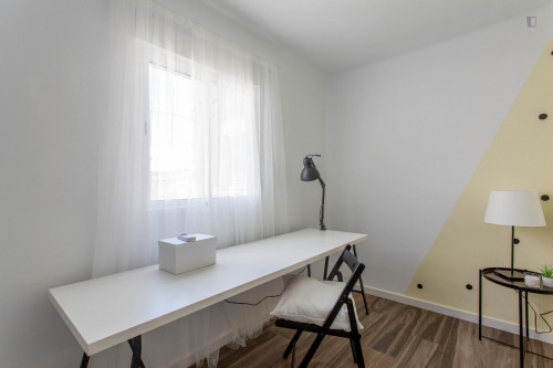 Enjoyable 2-bedroom apartment in Torrefiel - Gallery - 6