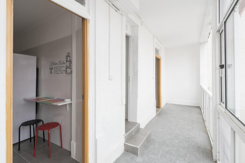 Luminous single bedroom near Instituto Superior Técnico - Gallery - 12