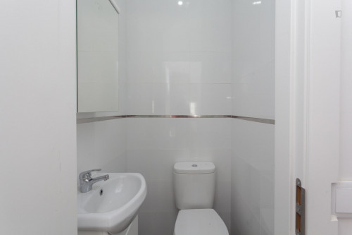 Bright and cosy single bedroom with a balcony, in Costa da Caparica - Gallery - 37
