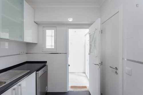Bright and cosy single bedroom with a balcony, in Costa da Caparica - Gallery - 34