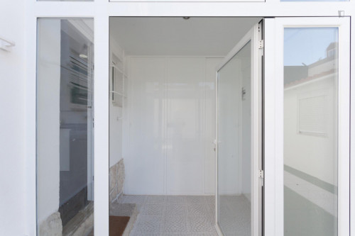 Bright and cosy single bedroom with a balcony, in Costa da Caparica - Gallery - 47