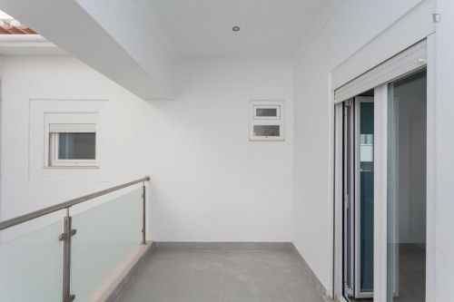 Bright and cosy single bedroom with a balcony, in Costa da Caparica - Gallery - 46