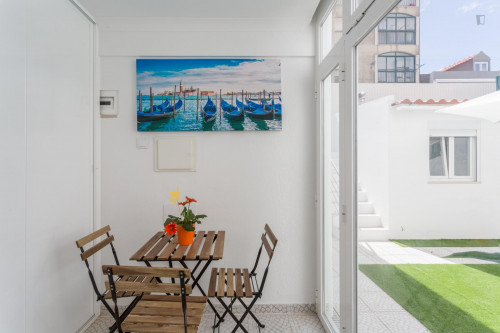 Bright and cosy single bedroom with a balcony, in Costa da Caparica - Gallery - 21