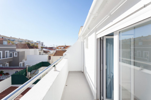 Bright and cosy single bedroom with a balcony, in Costa da Caparica - Gallery - 24